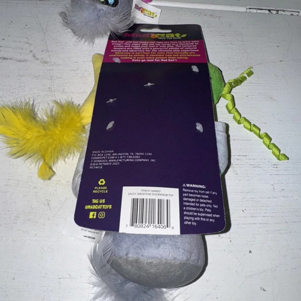 2 x Mad Cat Crazy for Catnip Sassy Smoothie Doorknob Kitty Pet Toy Silvervine‎